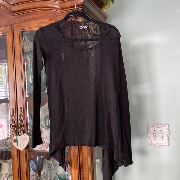 Cardigan - Picture 2 of 5